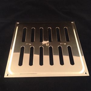 9.5" x 9.5" POL/BR HIT & MISS